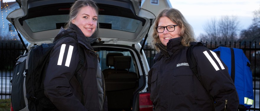 Närsjukvårdsteamet på väg hem till patient