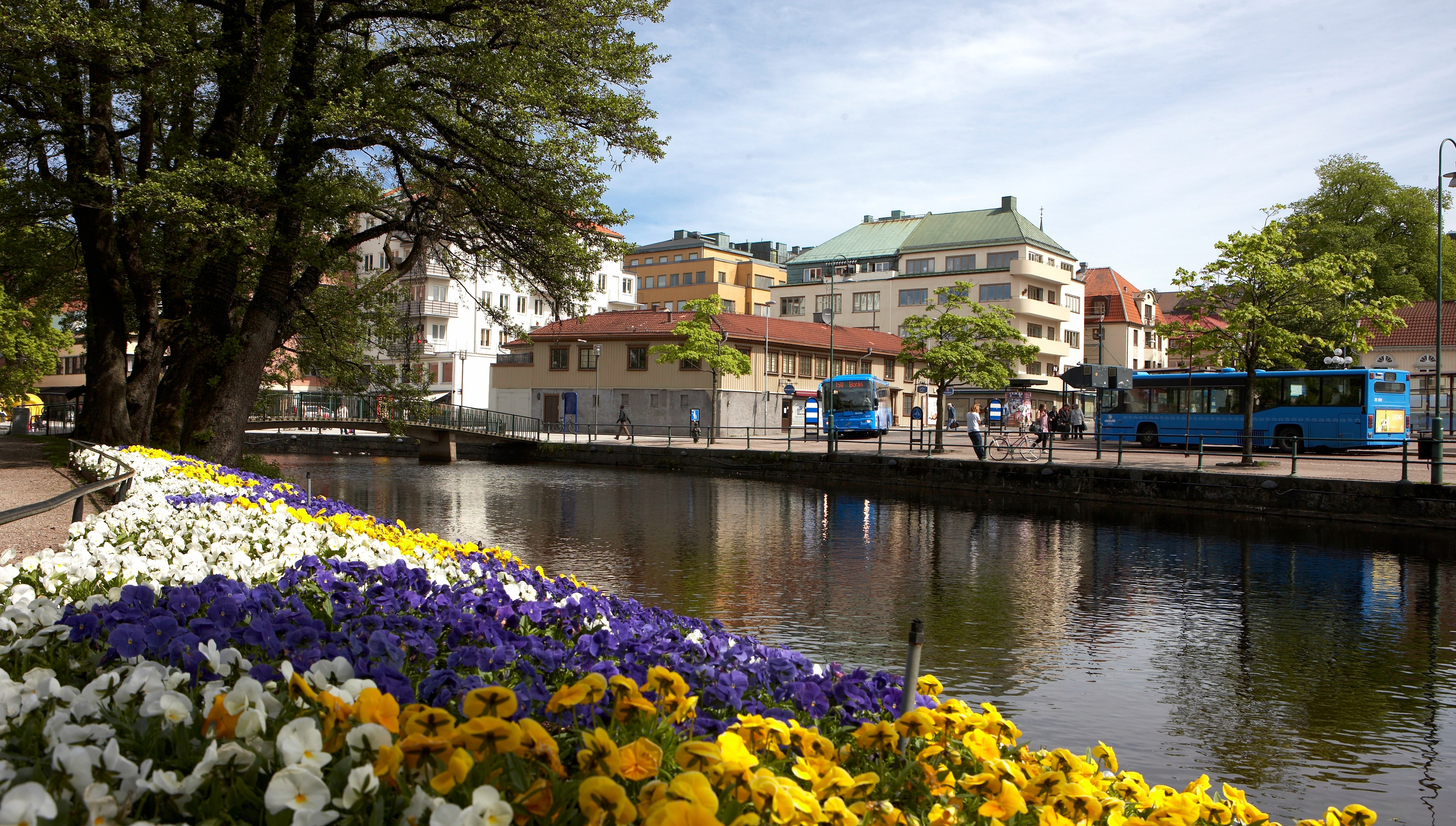 Södra Torget, knutpunkt för stadstrafiken i Borås
