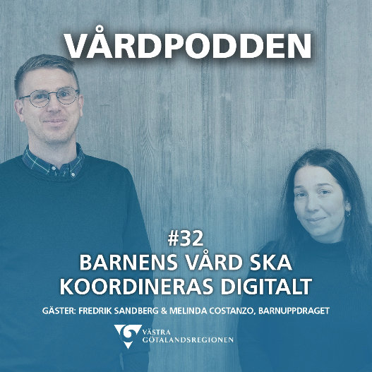 En bild på två tjänstedesigner, en man och en kvinna