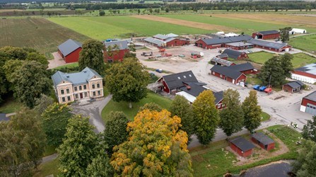 Flygbild över Naturbrukskolan Sötåsen